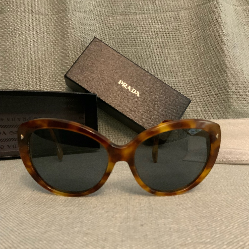 Prada Sunglasses/Readers